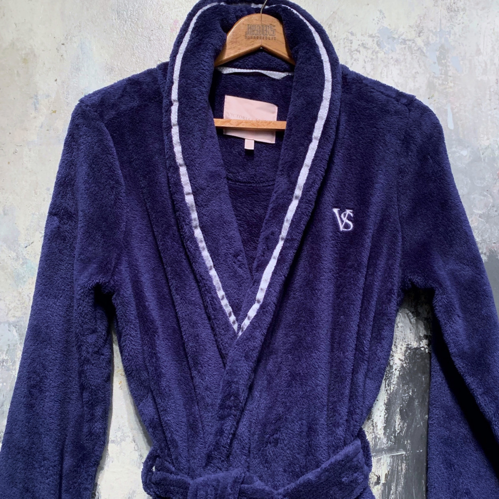 Victoria's Secret plush velour robe